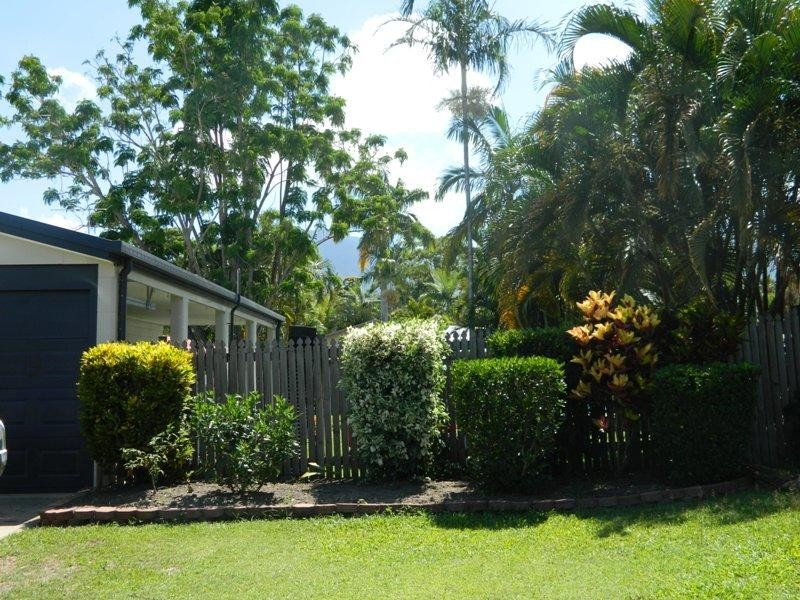 13 Royal Saxon Close, Mount Sheridan QLD 4868