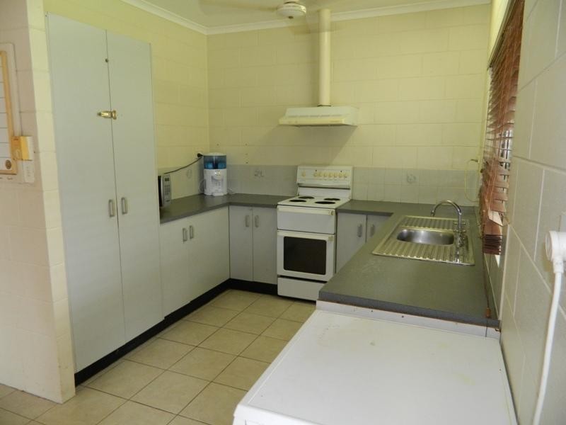 13 Royal Saxon Close, Mount Sheridan QLD 4868