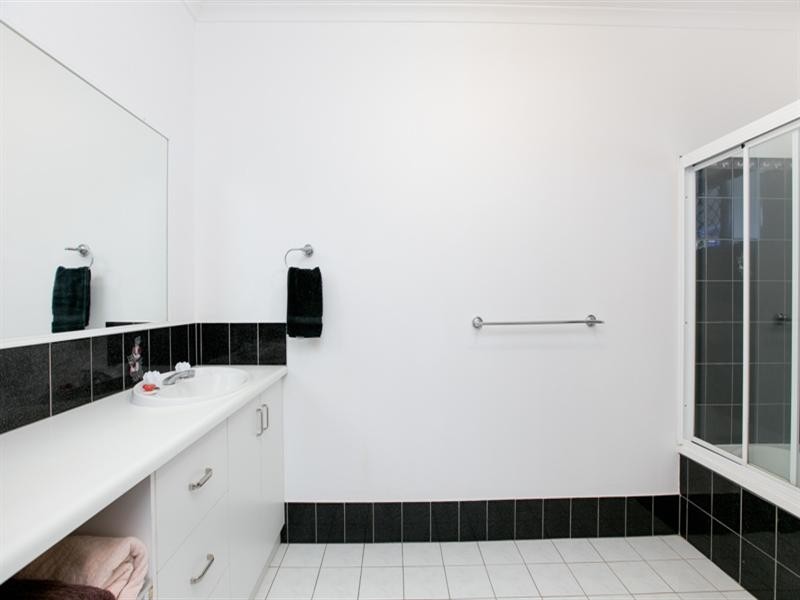 3 Creswell Close, Gordonvale QLD 4865