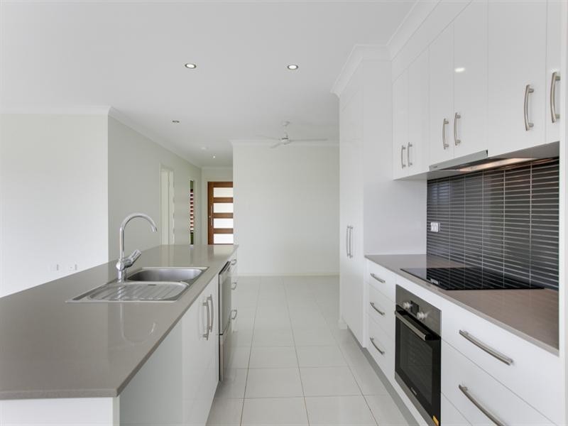 30 Devine Crescent, Gordonvale QLD 4865