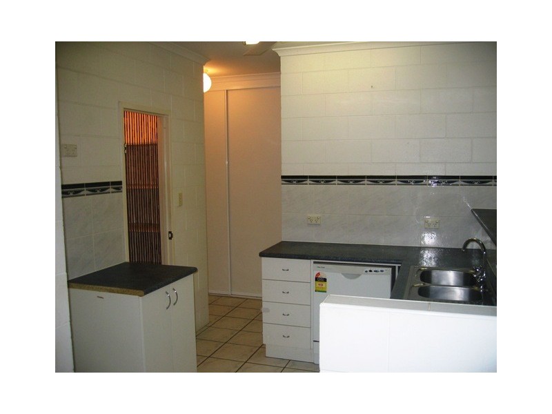 2 Briese Close, Edmonton QLD 4869