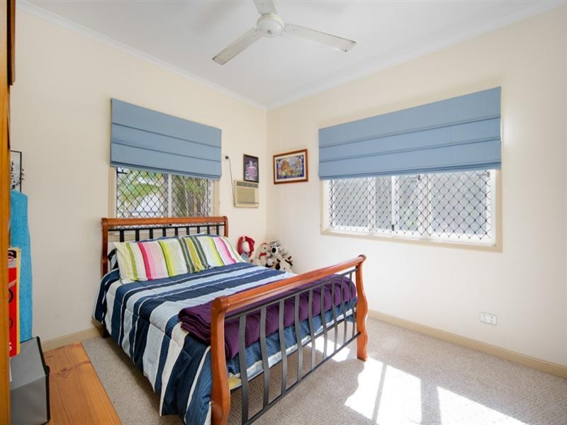 185 Robert Road, Bentley Park QLD 4869