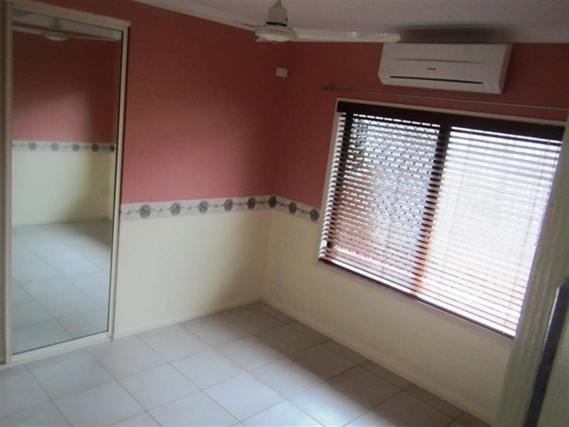 Bentley Park QLD 4869