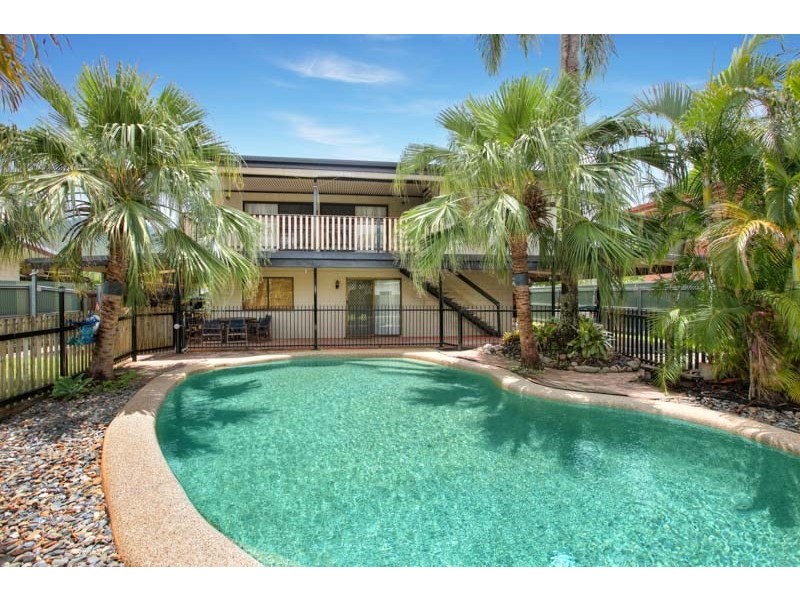 17 Clarke Street, Gordonvale QLD 4865