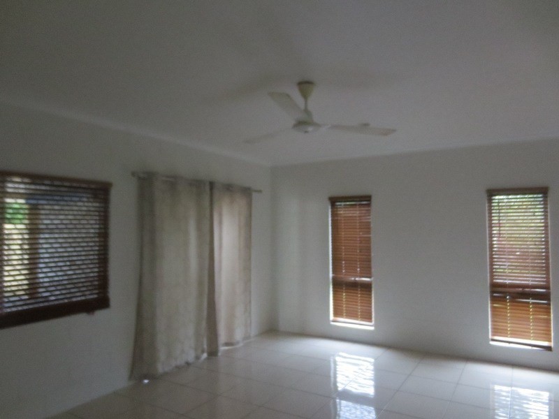 Bentley Park QLD 4869