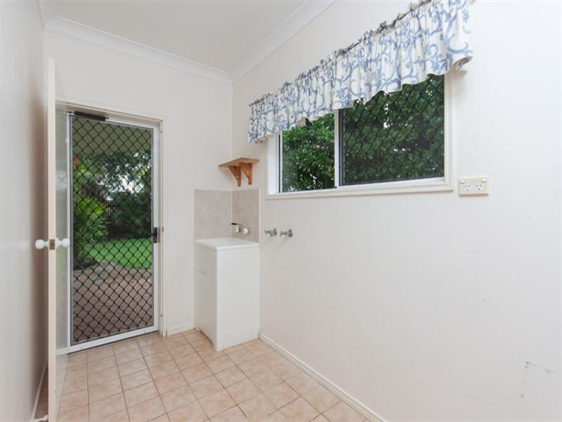 2 Newby Close, Edmonton QLD 4869