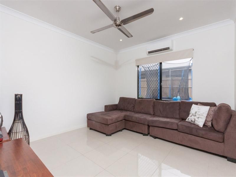 16 Anson Street, Bentley Park QLD 4869