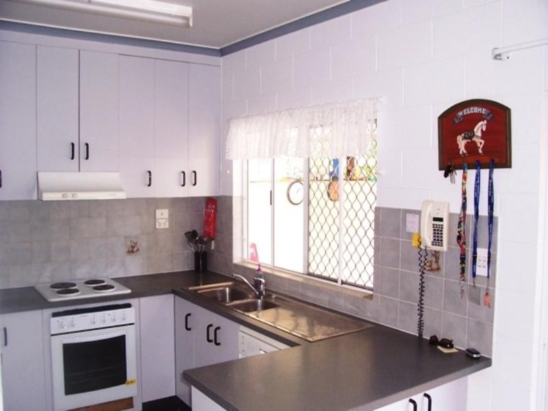 Bentley Park QLD 4869