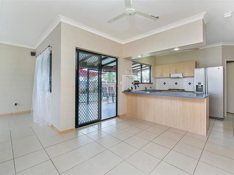 1 Mayfield Close, Mount Sheridan QLD 4868
