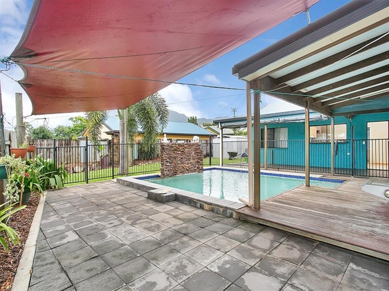 1 Mayfield Close, Mount Sheridan QLD 4868