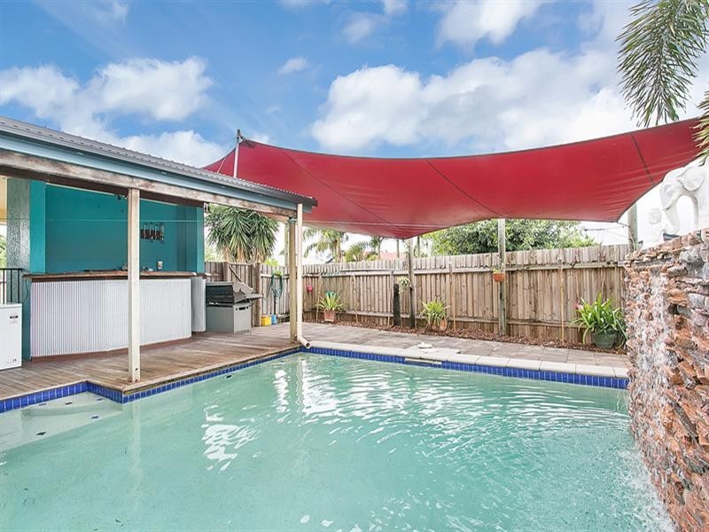 1 Mayfield Close, Mount Sheridan QLD 4868