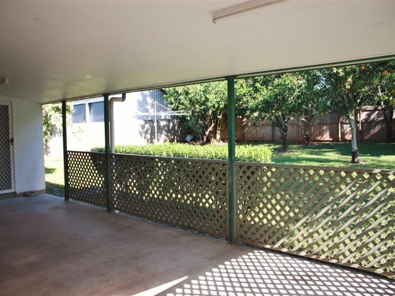 15 Beagle Close, Bentley Park QLD 4869