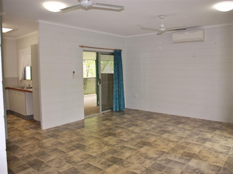 15 Beagle Close, Bentley Park QLD 4869