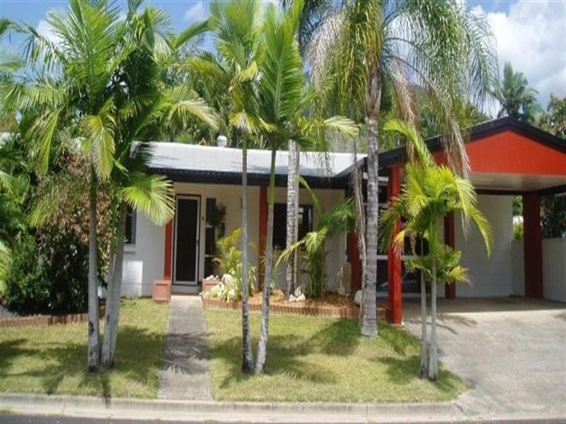 2 Victory Close, Edmonton QLD 4869