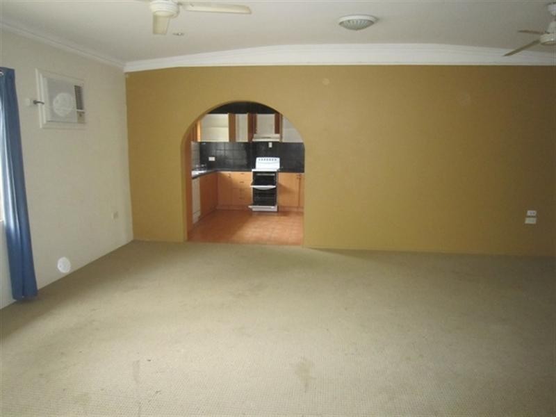 2 Victory Close, Edmonton QLD 4869