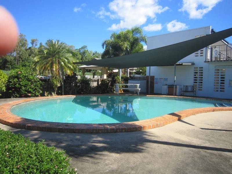 3/35-37 Bruce Highway, Edmonton QLD 4869