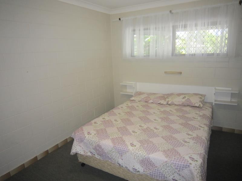 3/35-37 Bruce Highway, Edmonton QLD 4869