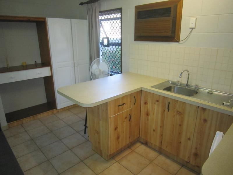 3/35-37 Bruce Highway, Edmonton QLD 4869