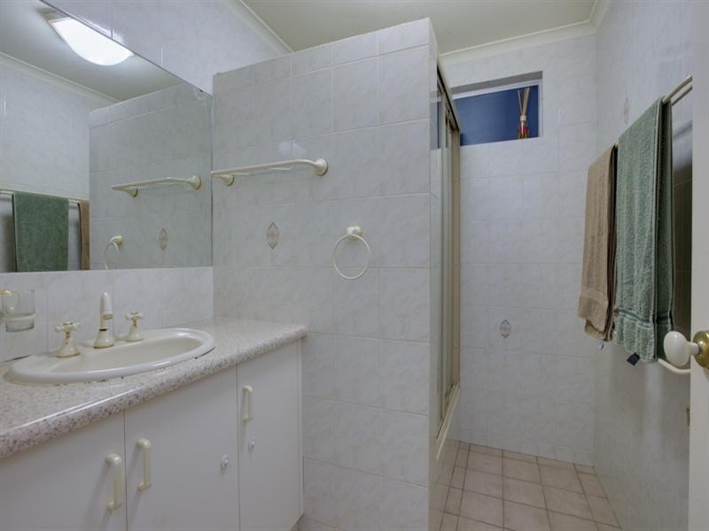 34 Dandaloo Street, Bayview Heights QLD 4868