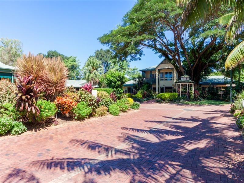 52/11-21 Barr Street, Earlville QLD 4870