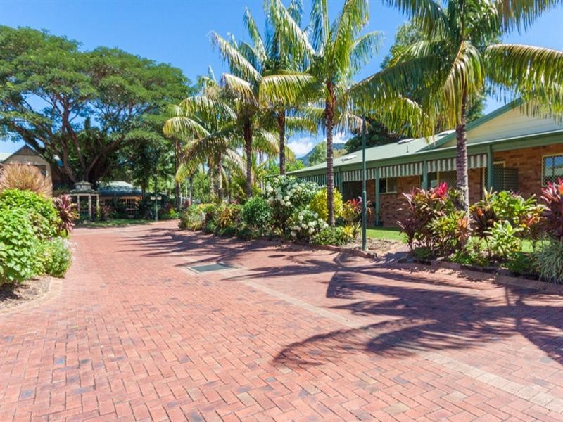 52/11-21 Barr Street, Earlville QLD 4870