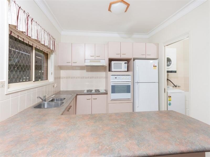 52/11-21 Barr Street, Earlville QLD 4870