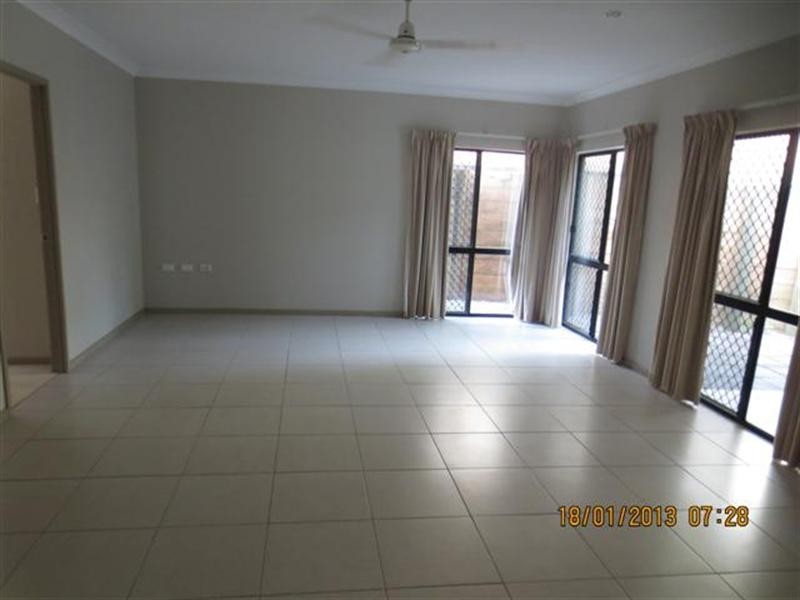 Bentley Park QLD 4869