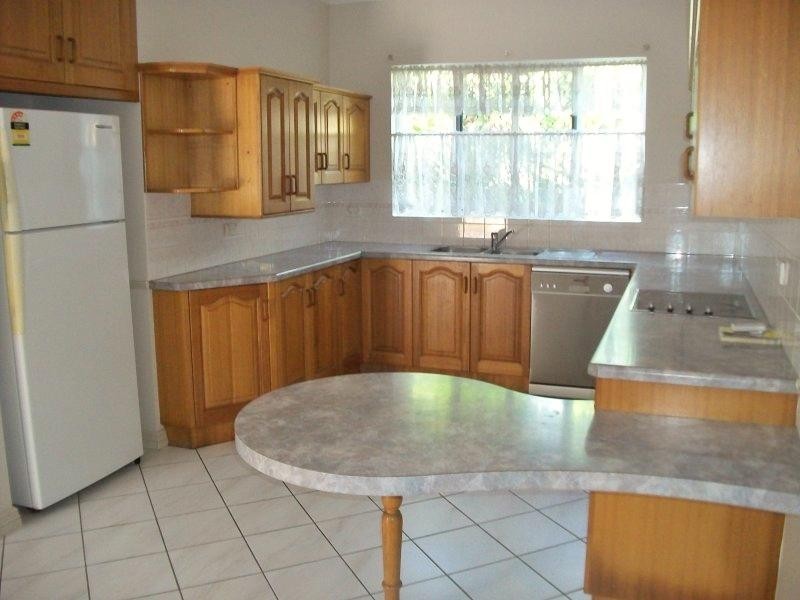 1/182 McLeod Street, Cairns North QLD 4870