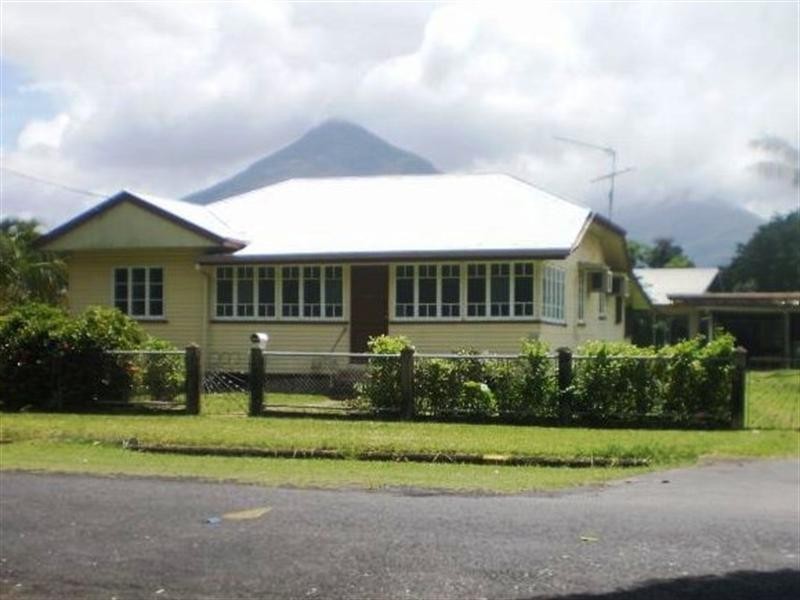15 Simmonds Street, Gordonvale QLD 4865