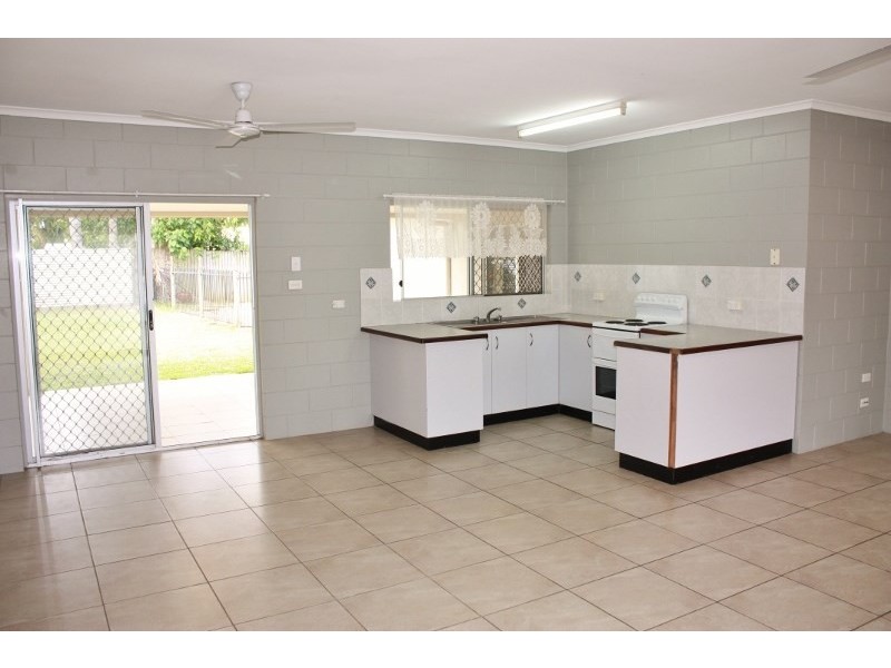 Bentley Park QLD 4869