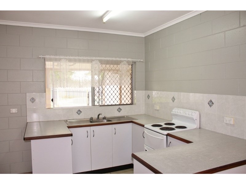 Bentley Park QLD 4869