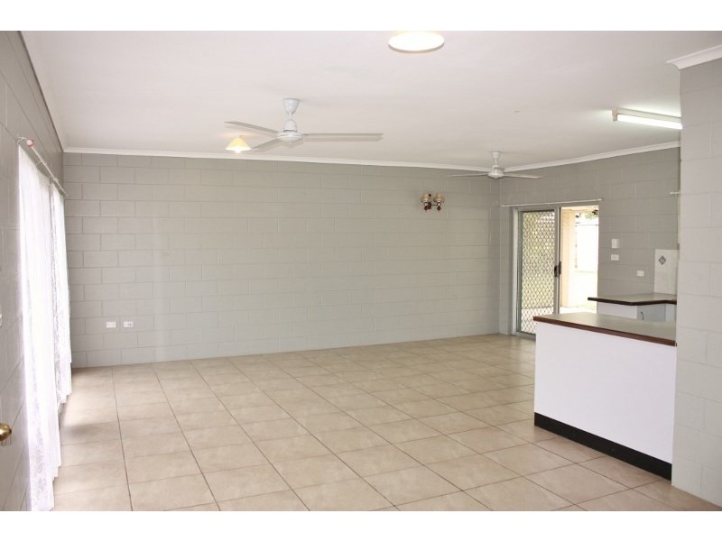 Bentley Park QLD 4869