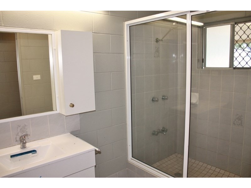 Bentley Park QLD 4869