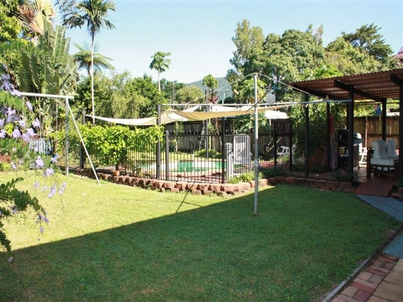 25 Dalton Street, Bungalow QLD 4870