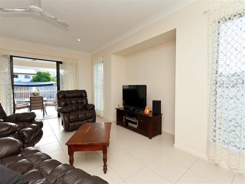73 Swan Street, Gordonvale QLD 4865