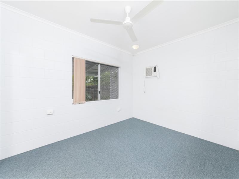 13 Bounty Close, Bentley Park QLD 4869