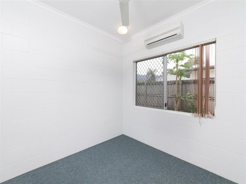 13 Bounty Close, Bentley Park QLD 4869