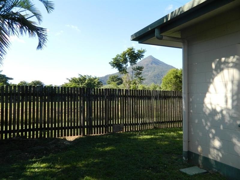 1 Radford Close, Gordonvale QLD 4865