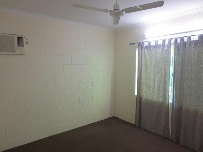 10 Lorraine Close, Bentley Park QLD 4869