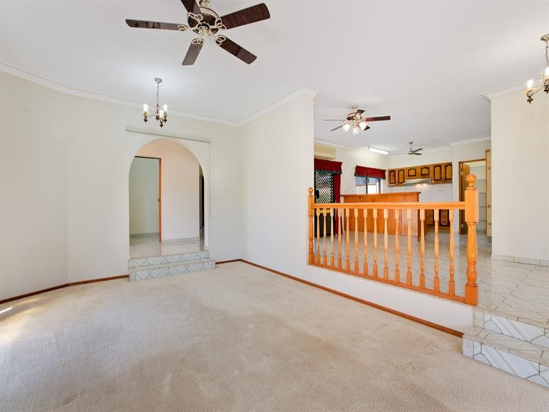 1 Augustus Street, Mooroobool QLD 4870