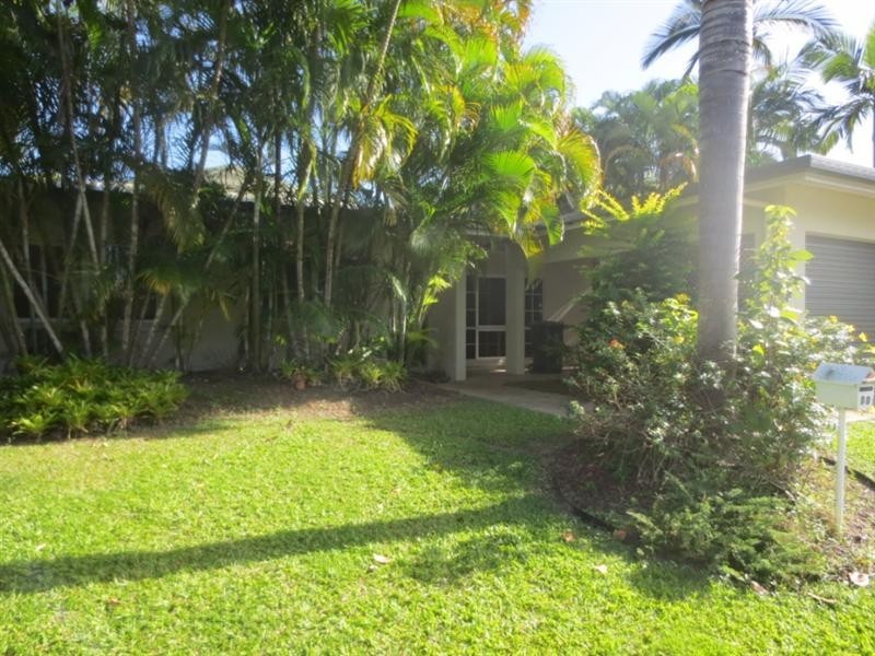 Bentley Park QLD 4869