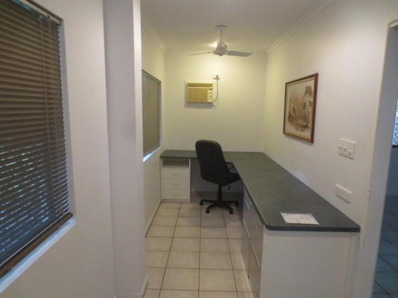 Bentley Park QLD 4869