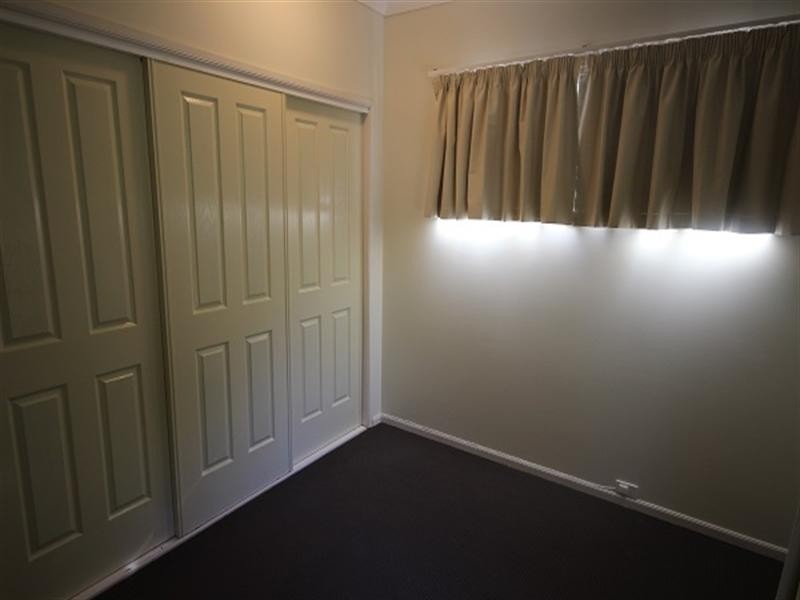 242 Robert Road, Bentley Park QLD 4869