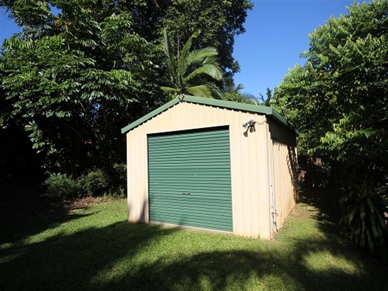 242 Robert Road, Bentley Park QLD 4869
