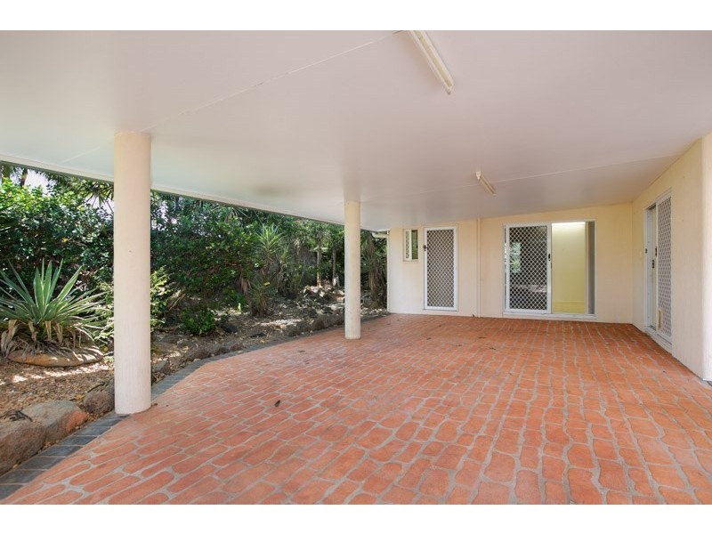 6 Clune Court, Edmonton QLD 4869