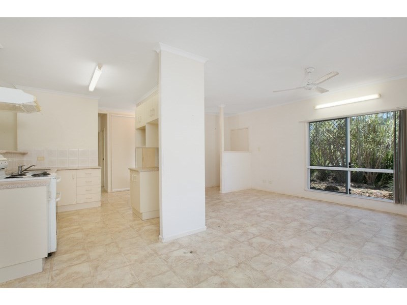 6 Clune Court, Edmonton QLD 4869