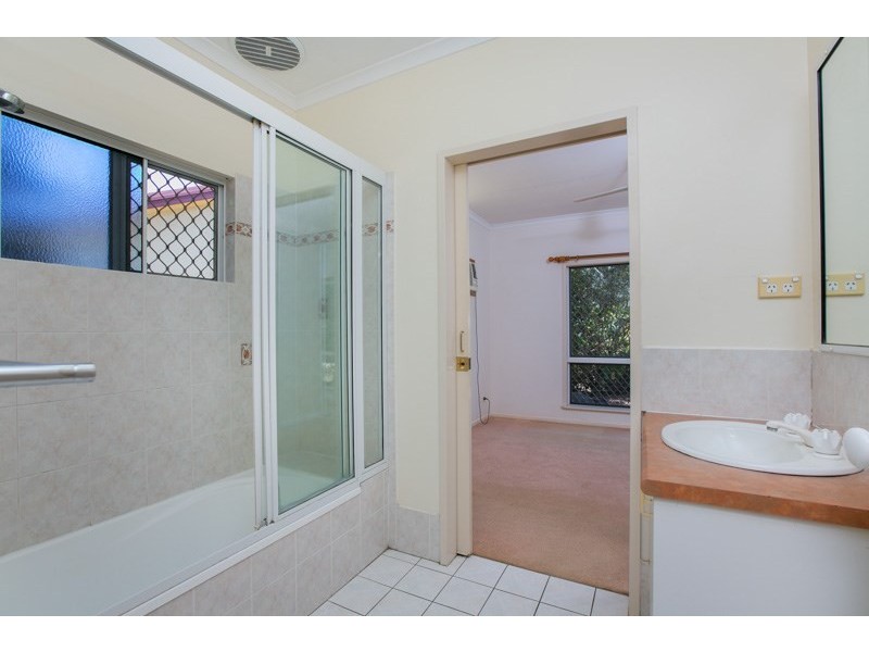 6 Clune Court, Edmonton QLD 4869