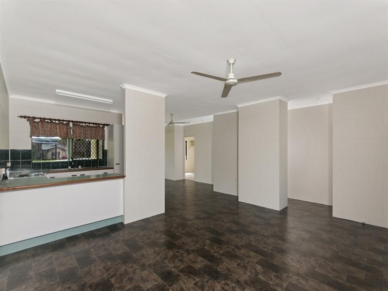 11 Matoska Close, Mount Sheridan QLD 4868