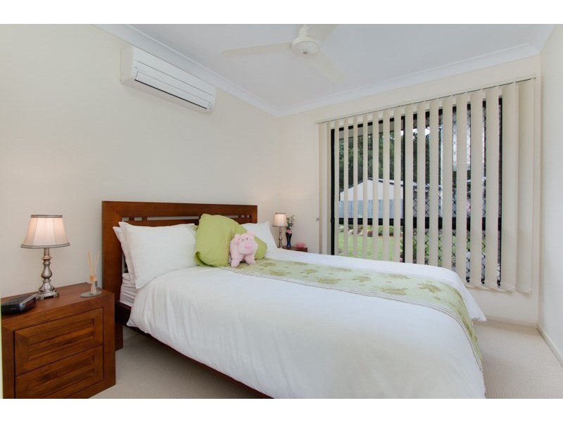 7 Anniebuka Close, Bentley Park QLD 4869
