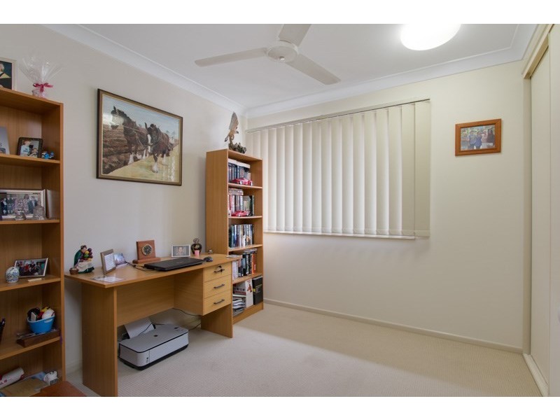 7 Anniebuka Close, Bentley Park QLD 4869